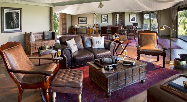 Duba Plains Suite Common Area