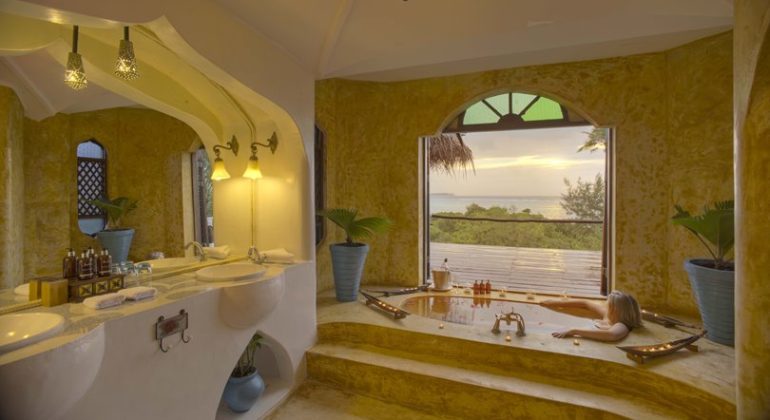 Matemwe Retreat Bathroom