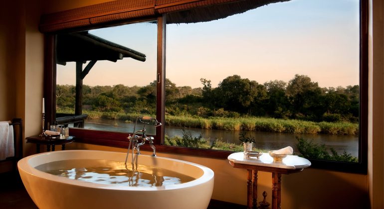 Lion Sands Narina Lodge Bathroom