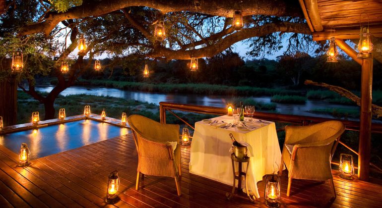 Lion Sands Narina Lodge Deck Dining