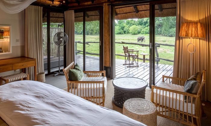 Mfuwe Lodge Bedroom