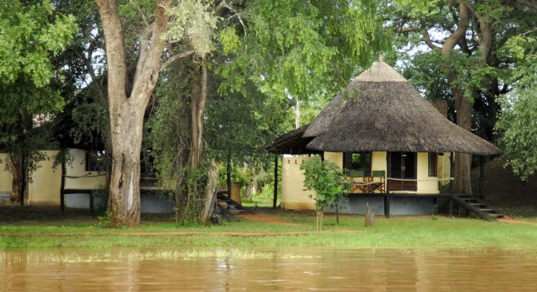 Nsefu River Side