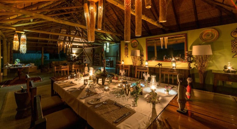 Camp Hwange Dining