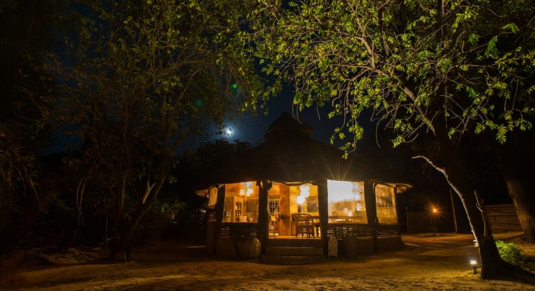 Sindabezi Island Main Lounge Area