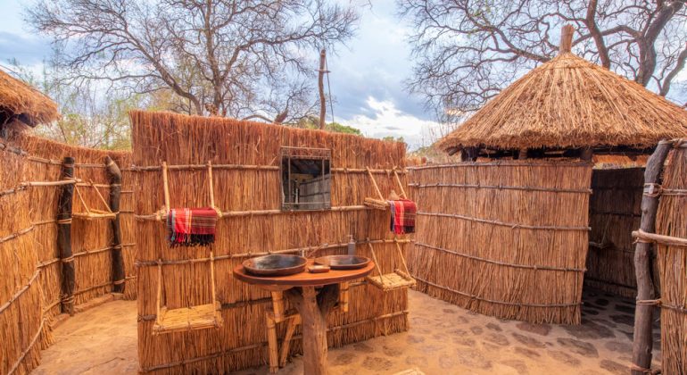 Tafika Camp Bathroom