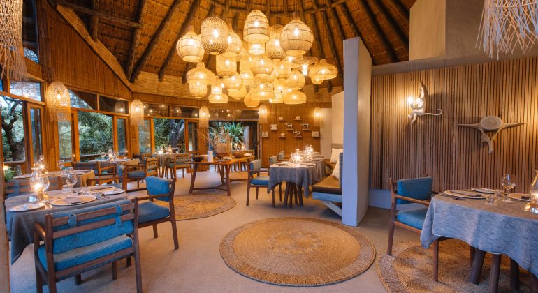 Thonga Beach Lodge Dining