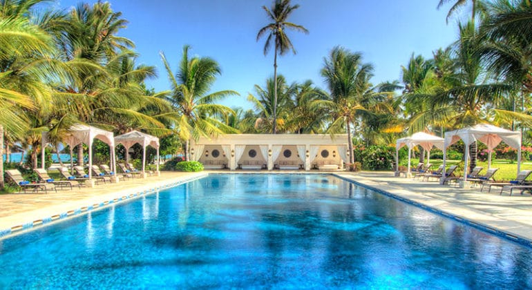 Baraza Resort And Spa Poolside