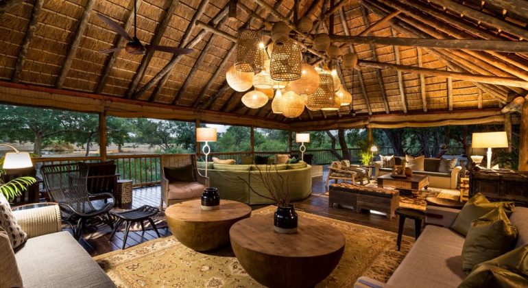 Bush Lodge Lounge