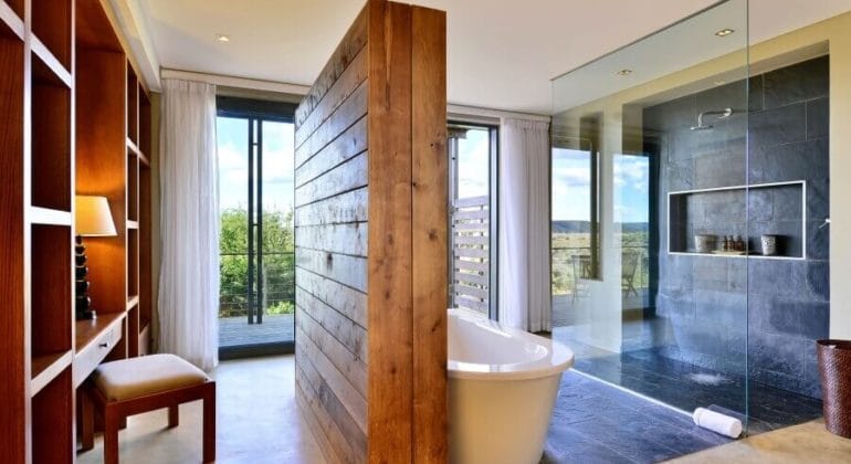 Sarili Lodge Bathroom