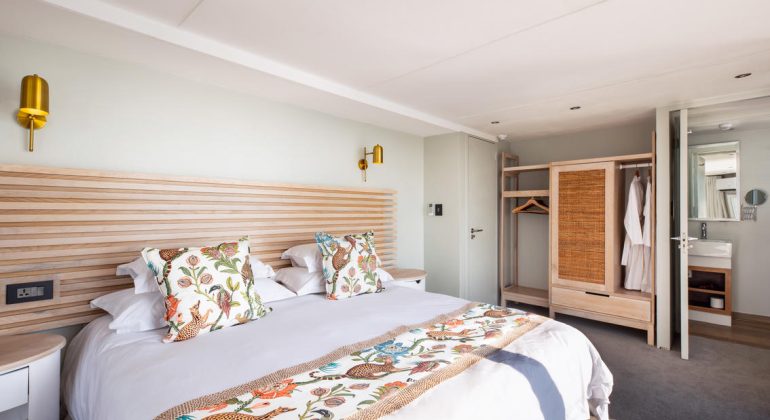 Zambezi Queen Suite