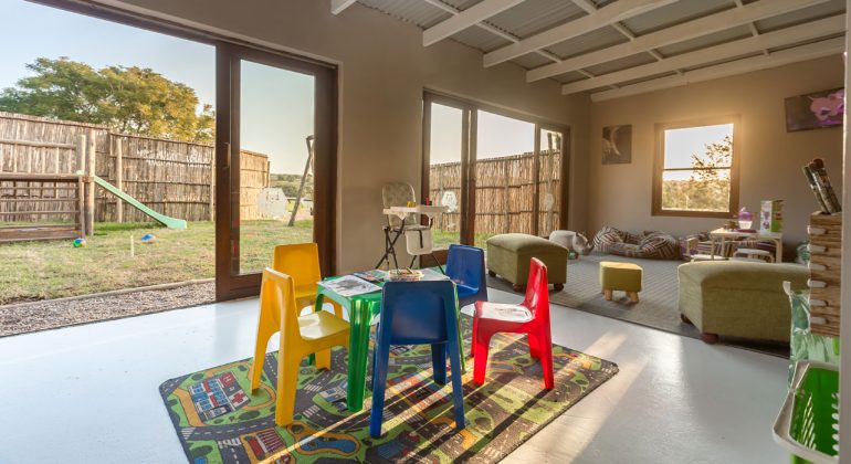 Amakhala Hlosi Game Lodge Family Room