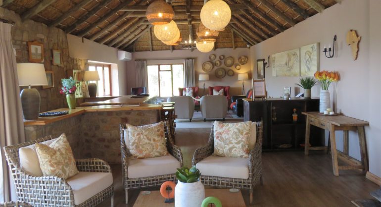 Amakhala Woodbury Lodge Lounge