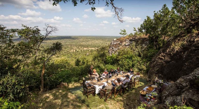 Siruai Expedition Camp Lunch