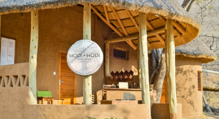 Hodi Hodi Ruaha Bush Camp Entrance