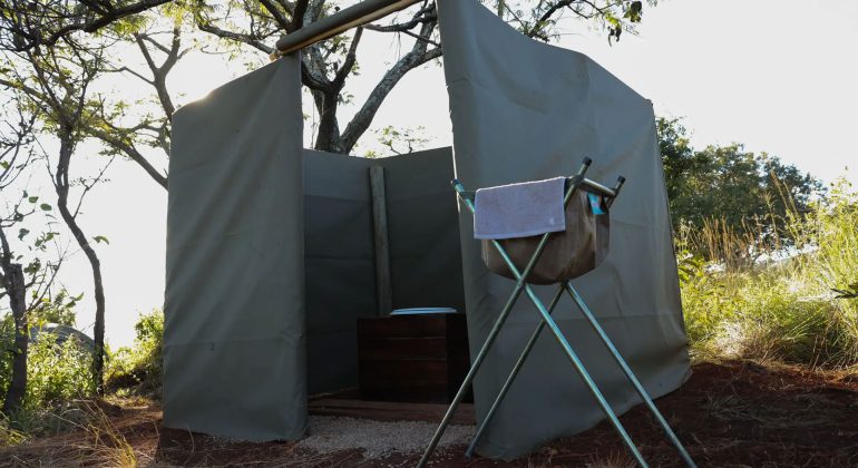 Mt.goronogosa Community Camp Bathroom