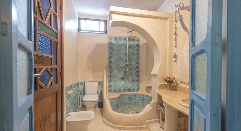 Riad Cherifa Bathroom