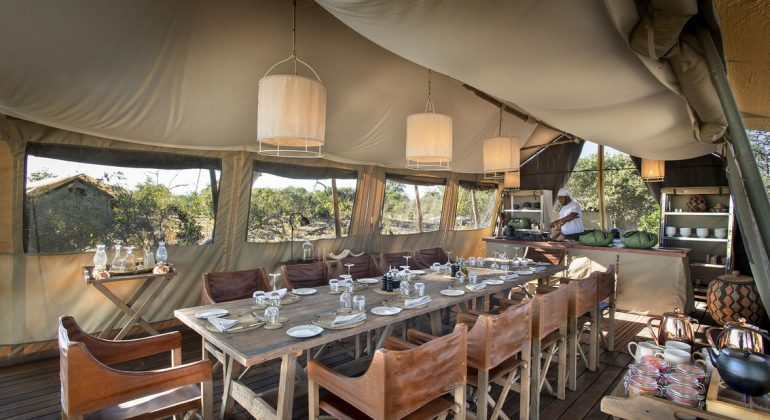 Linyanti Expeditions Dining